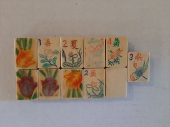 Vintage Mahjong Set Butterscotch Bakelite Tiles Coins Racks 