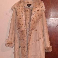 Women's Winter Coat Sz Medium 