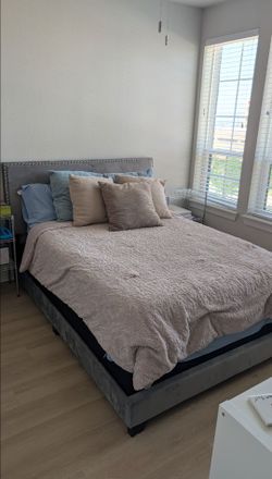 FREE Full Size Bed Set – Mattress, Box Spring & Frame Included (Must Pick Up Today – Wed, May 6)