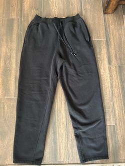 Men’s Lululemon sweat pant