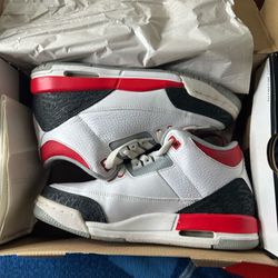 Jordan 3 Fire Red (2013)