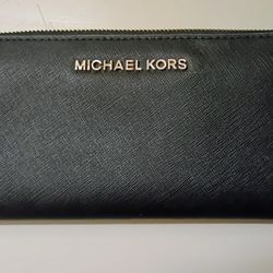 Michael Kors Black Saffiano Continental Leather Wallet 