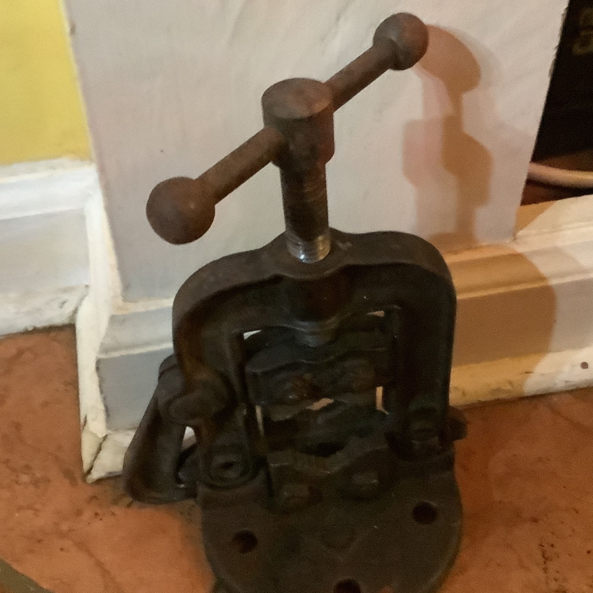 Antique Vintage Large Pipe Cutter