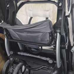 Stroller/ Make Me An Offer