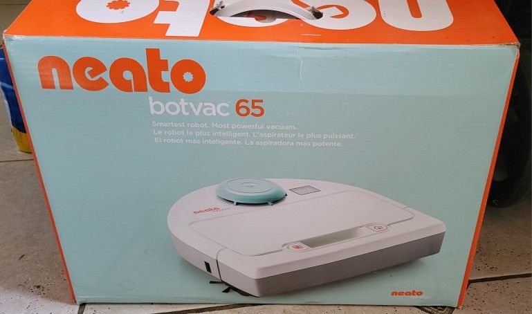 Robot Vaccum - NEATO BOTVAC 65 Series