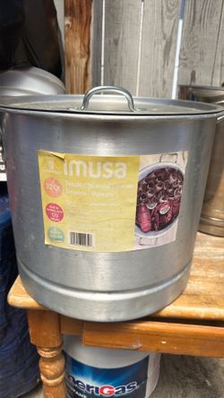 Imusa 32 qt not too much used