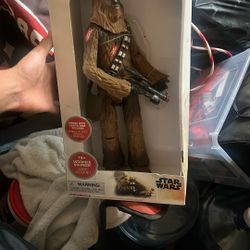 Disney Store Exclusive Star Wars Chewbacca Talking Action Figur