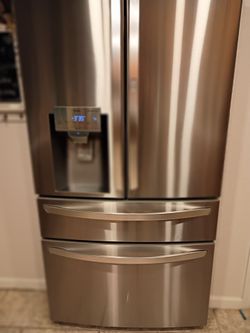 LG fridge for sale 500