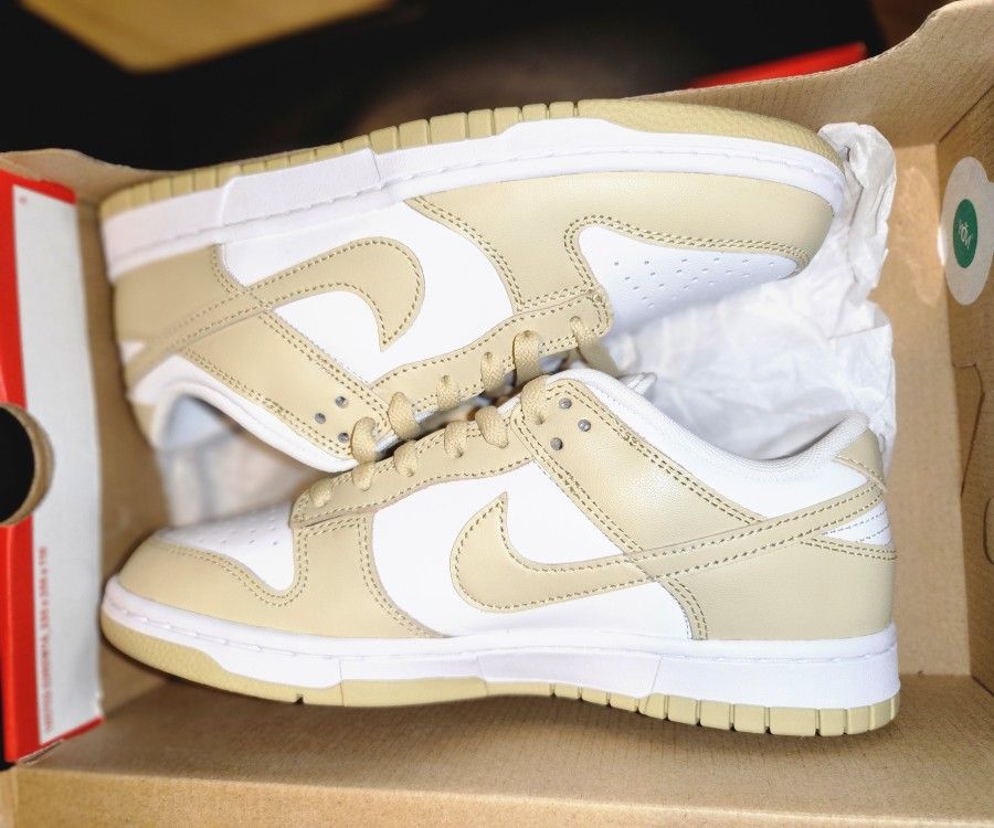 Brand New Nike Women Size MEN Size Gold An White Dunk Lows
