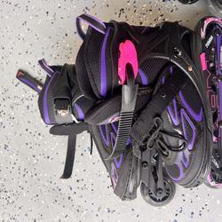 2 pairs of kids’ roller skates