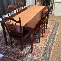 Dinning Room Table 