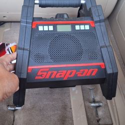 Snap On Bluetooth Speaker 