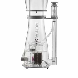 Nyos Quantum 220 Protein Skimmer - Almost New Open Box