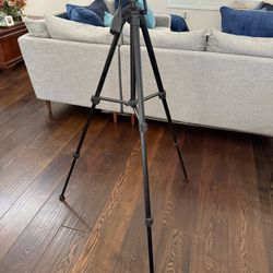 Nikon Tripod