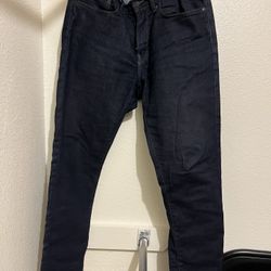 preowned GAP Men’s 34 x 30 Dark denim Jeans