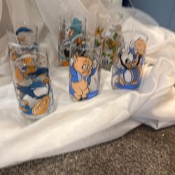 Warner Brothers Glasses From 1973 To 1981