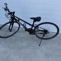 Trek FX3 Hybrid Women's Bike