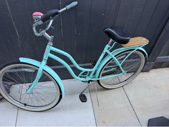 Girls Schwin Bike