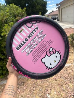 Hello kitty steering wheel cover