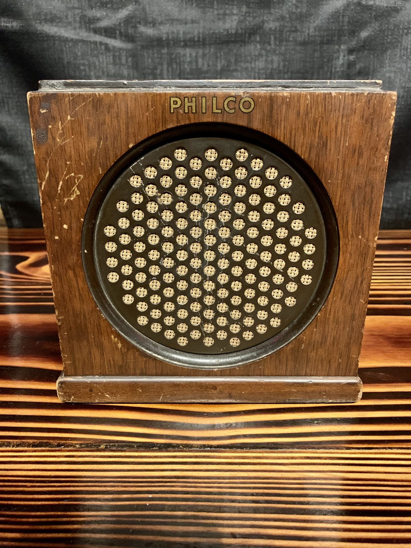 Vintage Philco Speaker. Model 902