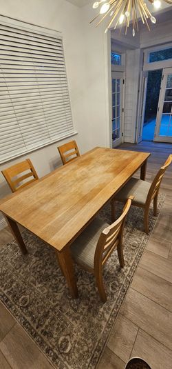 Wood table + 4 chairs