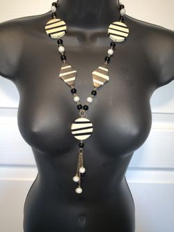 White and black necklace