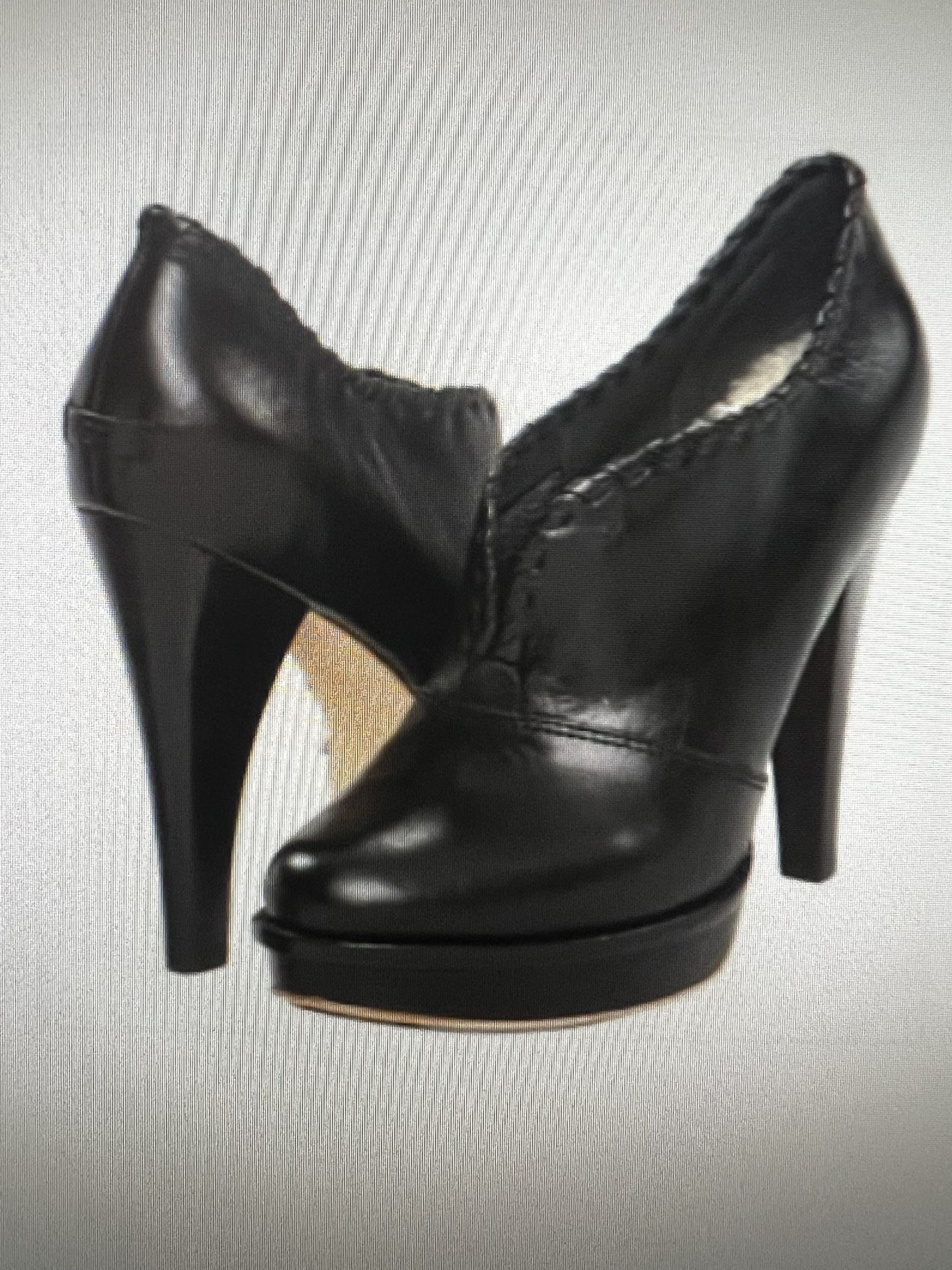 $20 Ugg Jamison High Heel Platform Boot