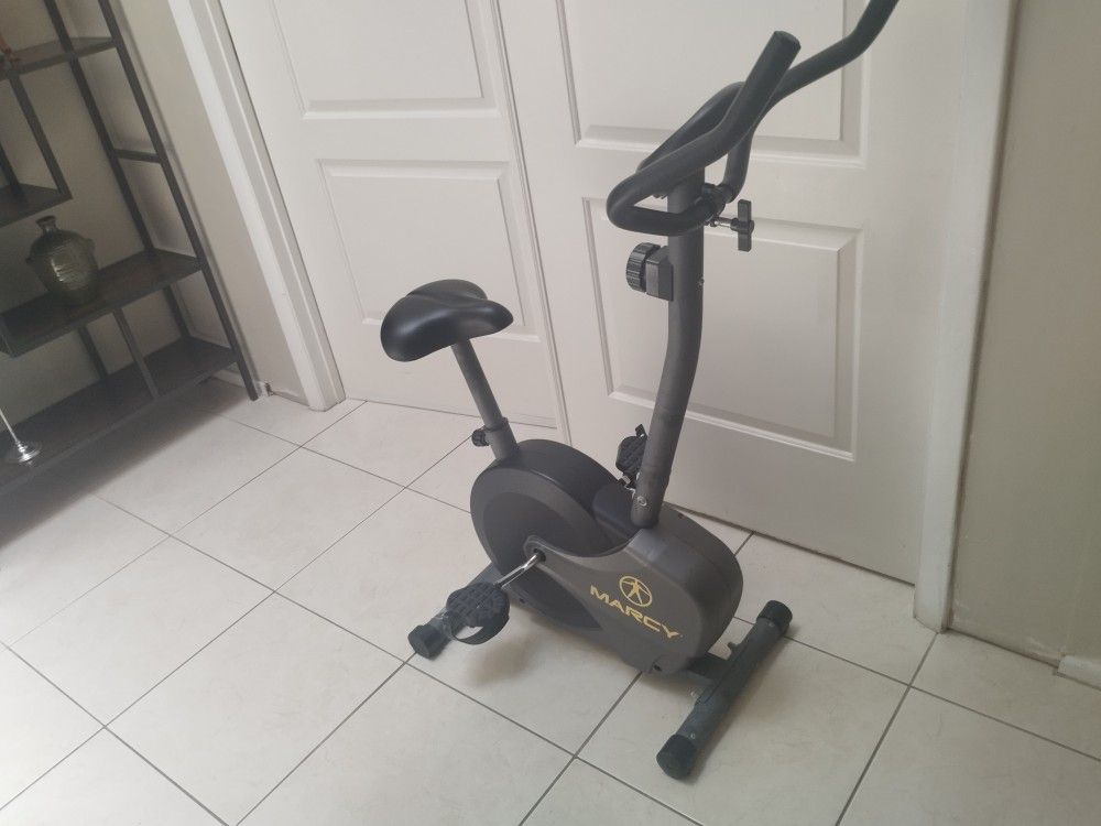 Marcy Upright Exercise Bike