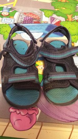 Boy sandals