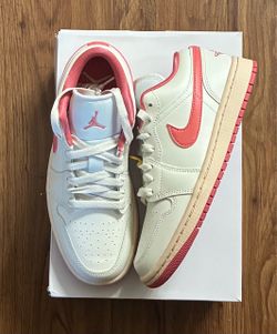 Jordan 1 low women