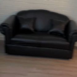 Sofas/ Couches