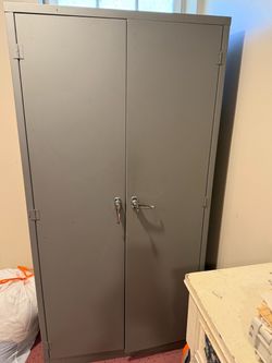 Gray Metal Storage Cabinet with Lock