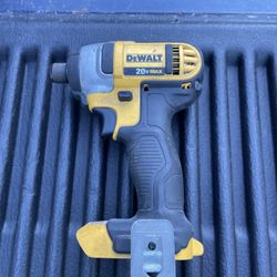 Dewalt 