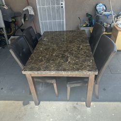 Dining Set 