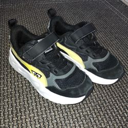 PUMA Kids Trinity Sneakers 