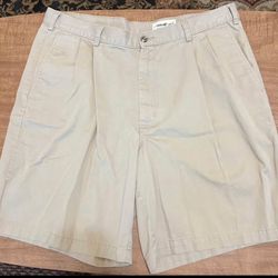 eddie bauer men’s pleated shorts size 38