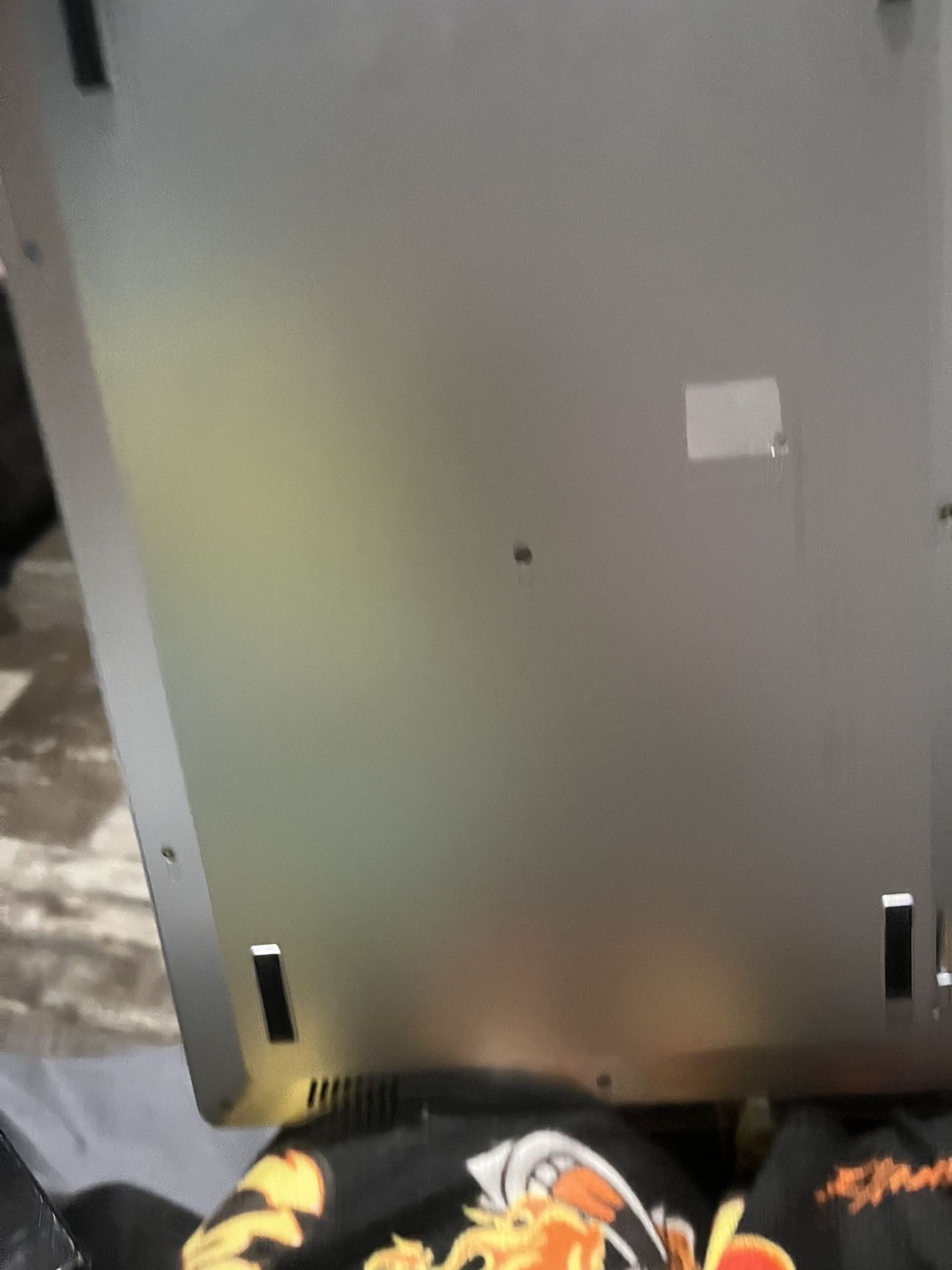 14.1 Ultra Slim Notebook Windows 11 (Locked)