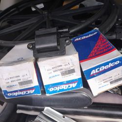 4 Chevy Silverado Coil Packs 