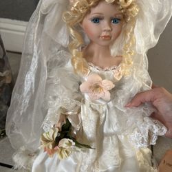 Collector’s Choice Dolls