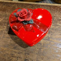 Vintage Red Heart Ceramic Trinket Box