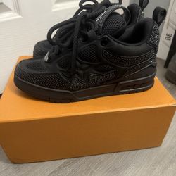 Lv Skate Sneaker Size 43