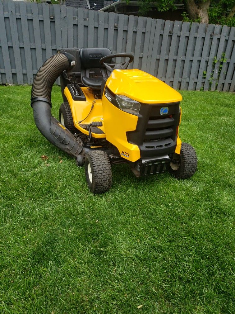 Cub Cadet Riding Mower
