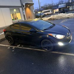 2012 Hyundai Elantra