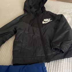 Nike Rain Jacket Size XS Kids 
