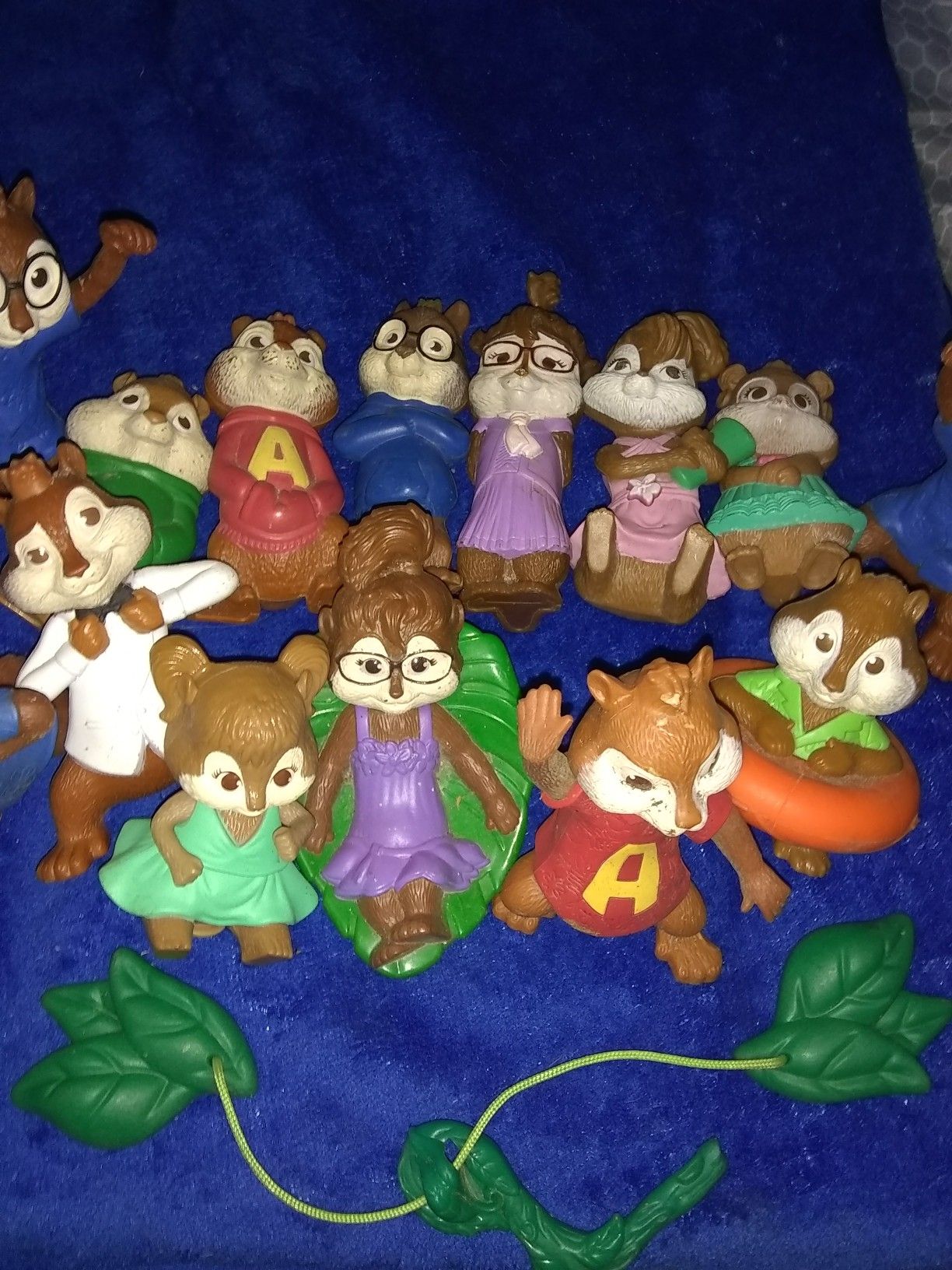 Misc Alvin & the Chipmunks / vintage McDonald's toys