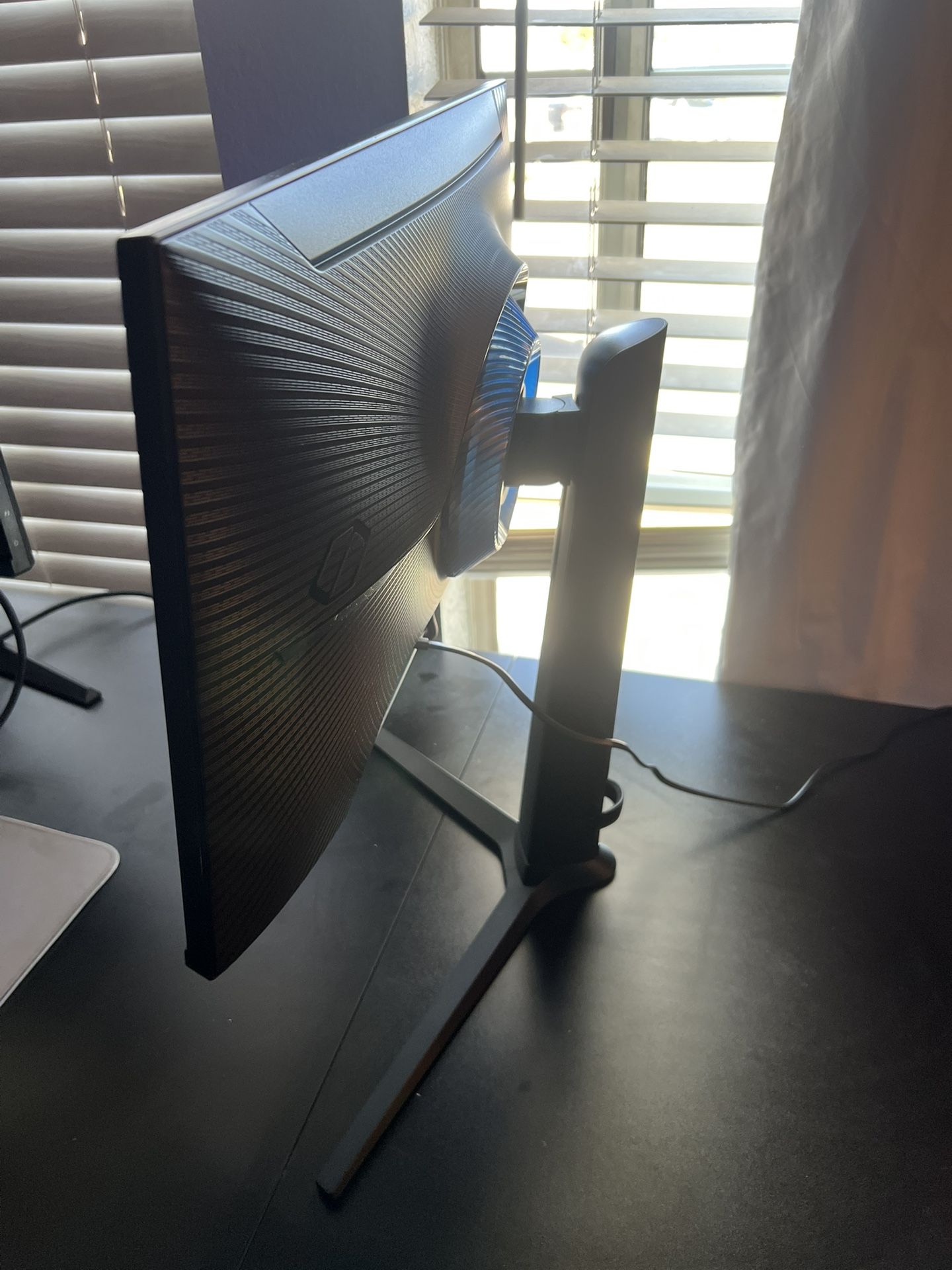 Samsung Odyssey G3 24” Gaming Monitor 180Hz 1ms – Like New