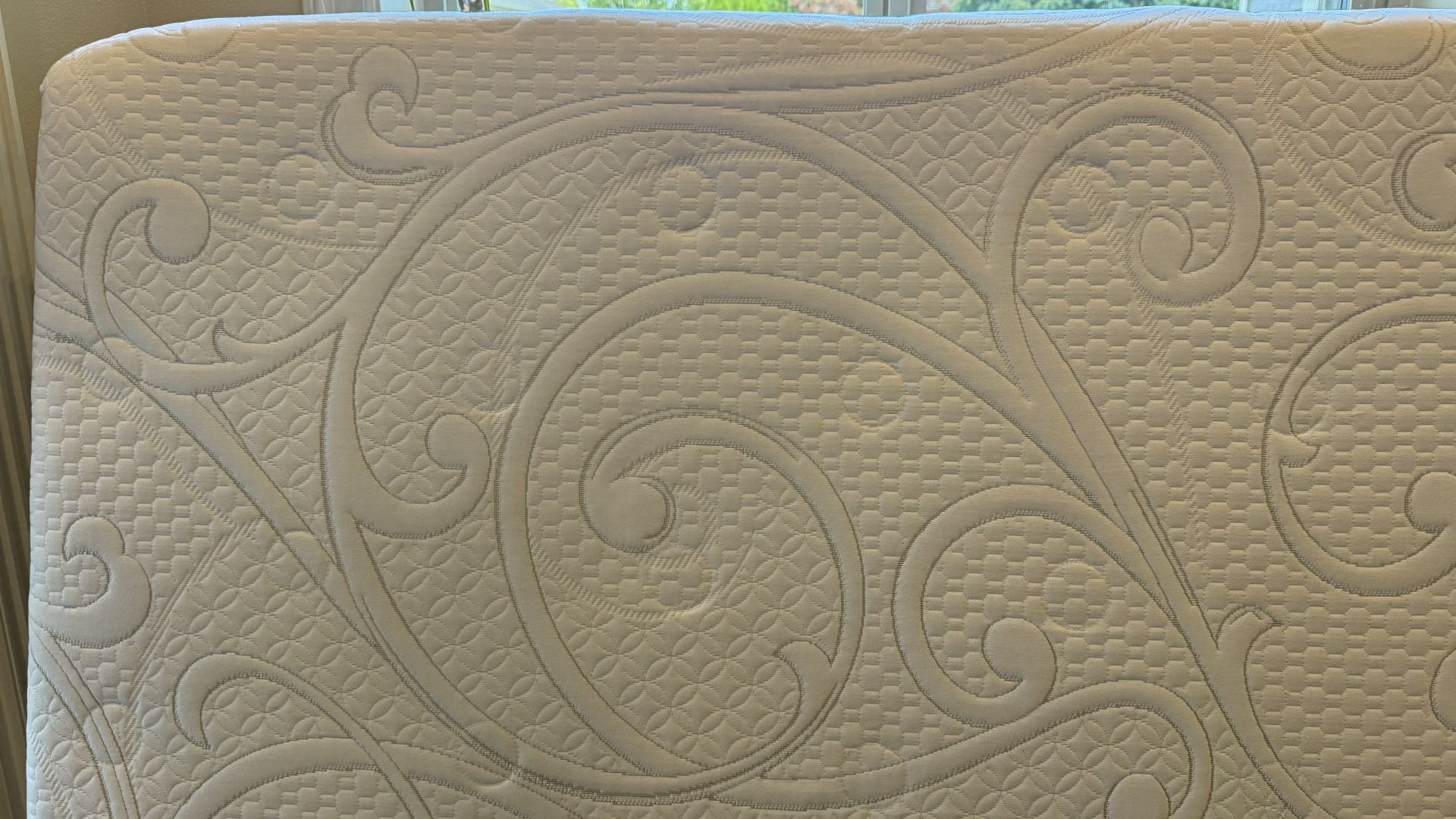 Free Novaform 14” Gel Memory Foam Mattress 