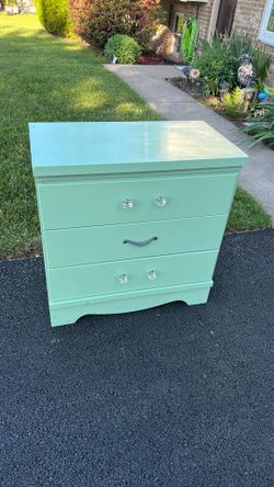 Dresser