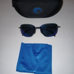 Costa Del Mar Sun Glasses With Case