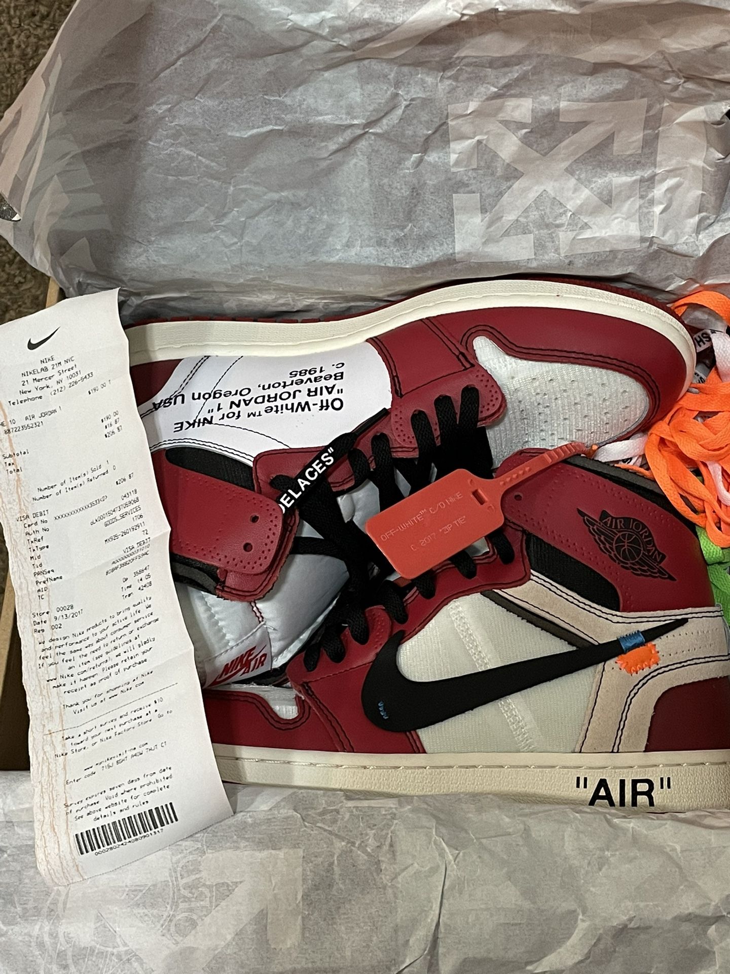 OFF-WHITE X AIR JORDAN 1 RETRO HIGH OG 'CHICAGO'